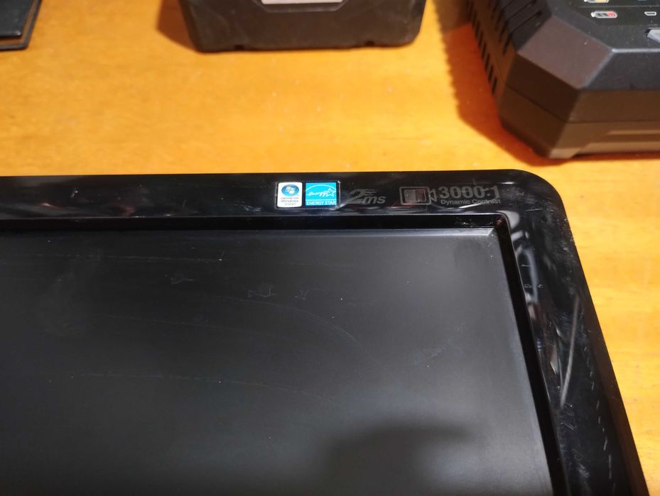 монитор Samsung SyncMaster 2032BW