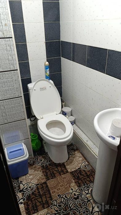 3 xonali kvartira sotiladi
