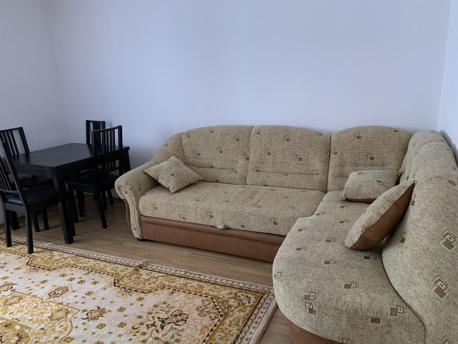Garsoniera de inchiriat
