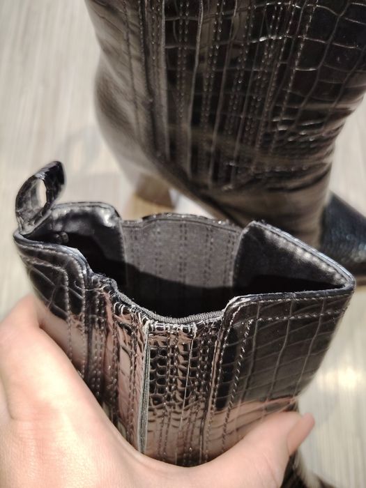 Обувки боти - 39 номер