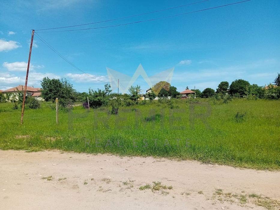 Продава се Парцел в с. Бенковски, Област Варна - 560 кв.м за 77 €/кв.м - Снимка #1