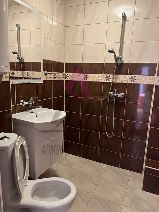 Дава се под наем Двустаен апартамент в Варна, Цветен квартал - 62 кв.м за 359.04 € - Снимка #3