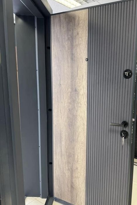 Промо врати входни блиндирани