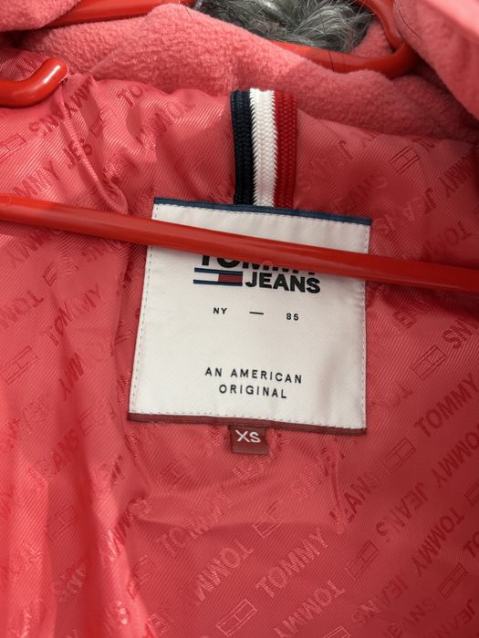 Geaca Tommy Hilfiger XS