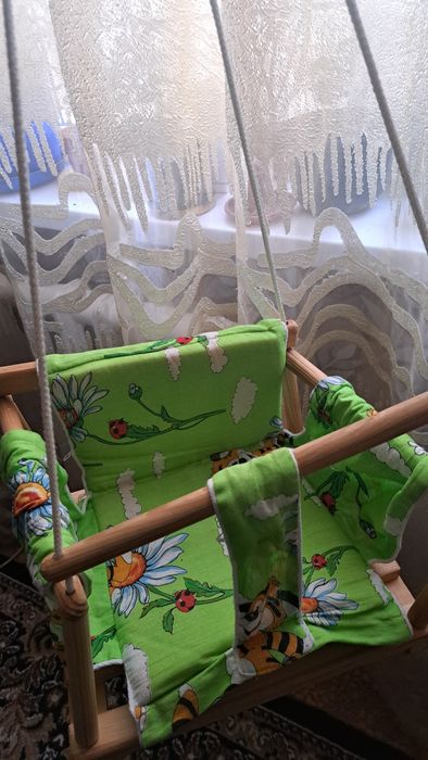 Качели детская до 25 кг