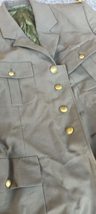 Veston miltar în stare foarte bună