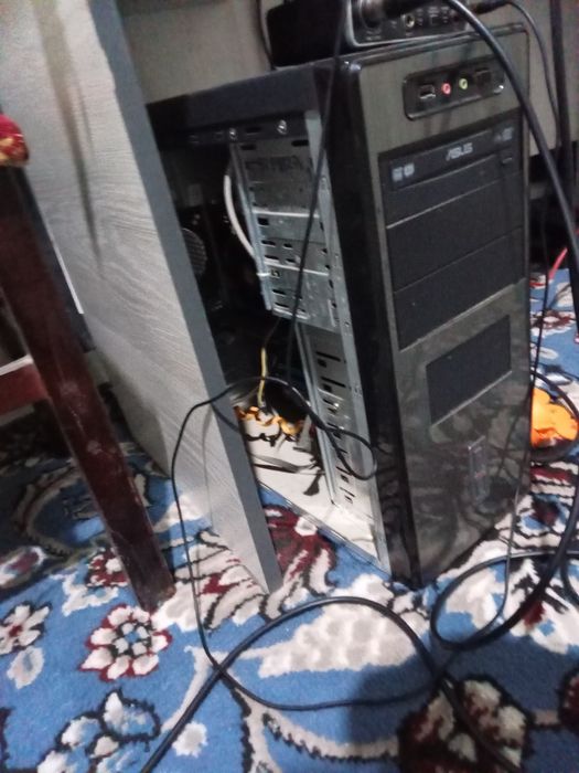 konpyuter sotladi kamplekt