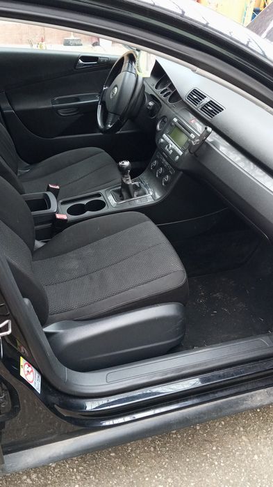 Vând Passat b6  1.9tdi