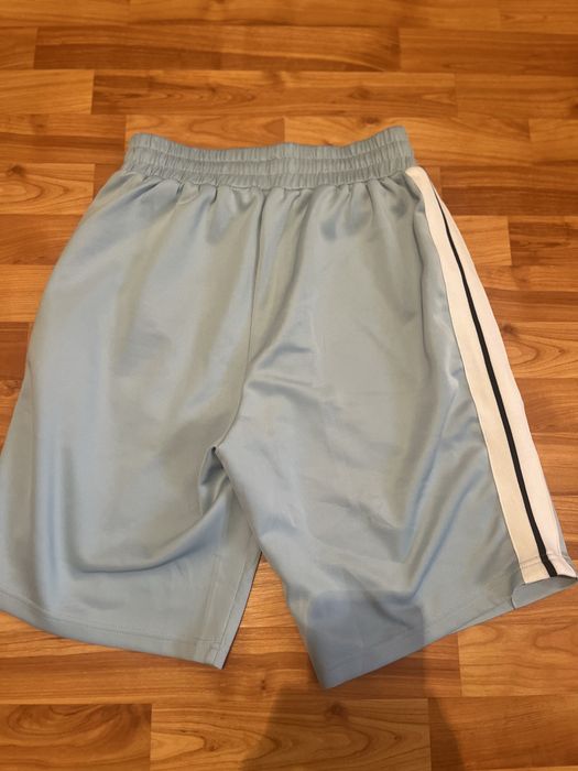 Pantaloni scurti
