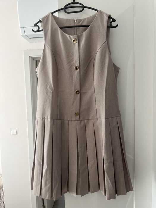 Дамска рокля - плисе