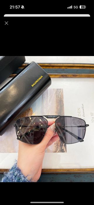 Слънчеви очила balenciaga bottega veneta