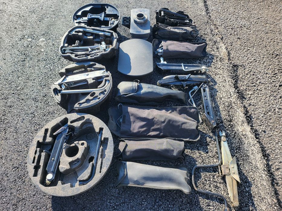 Крик и ключ за гуми