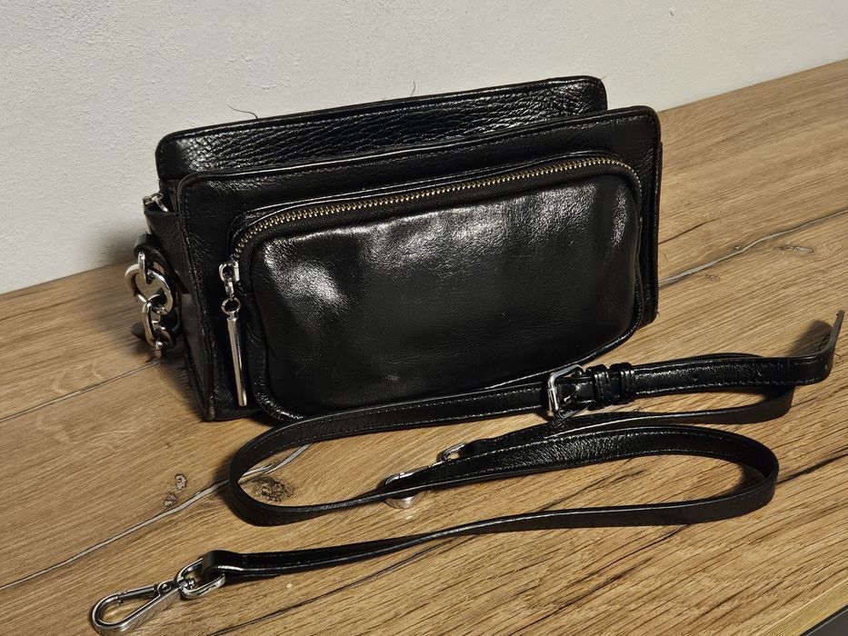 Компактная кожаная сумка