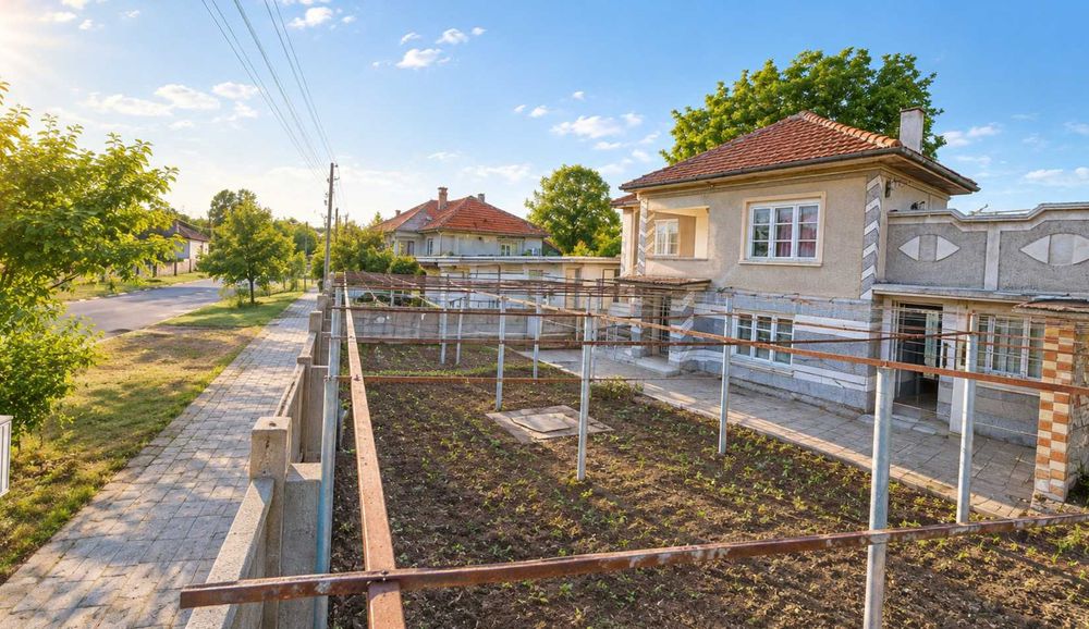 Продава се Къща в с. Партизанин, Област Стара Загора - 250 кв.м за 328 €/кв.м - Снимка #6