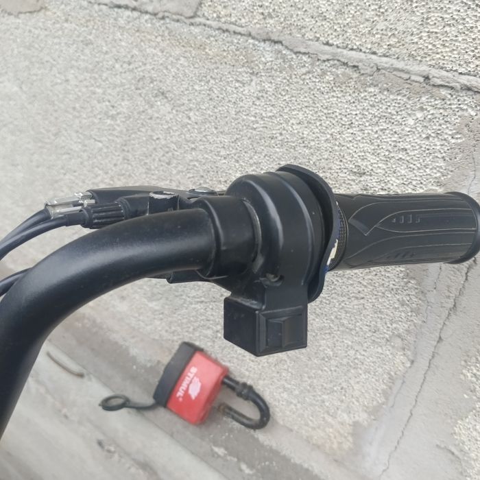 Электроскутер Танк 800