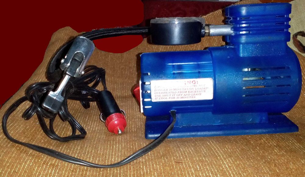 Продавам компресор 12в