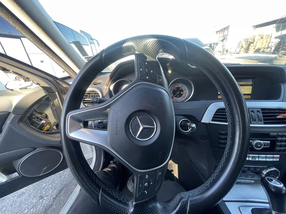 На части Мерцедес C180 cgi Автомат/ Бензин *Facelift*