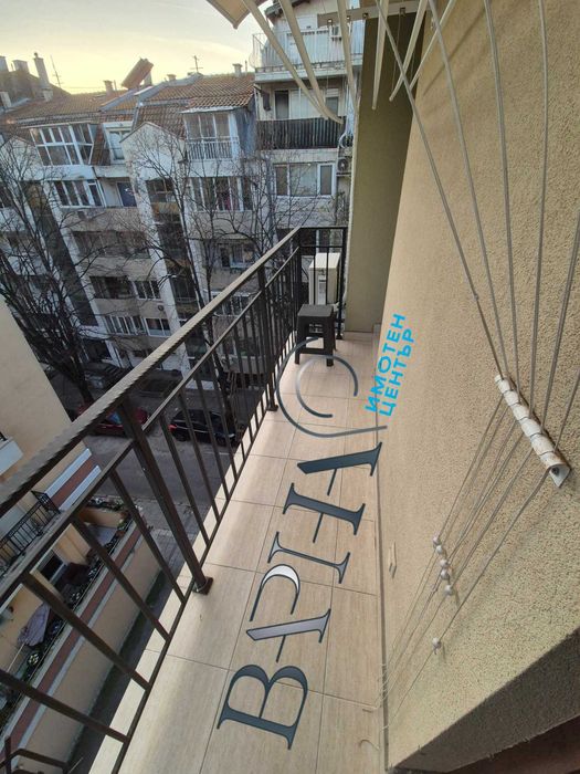 Дава се под наем Двустаен апартамент в Варна, Център - 60 кв.м за 612 € - Снимка #9