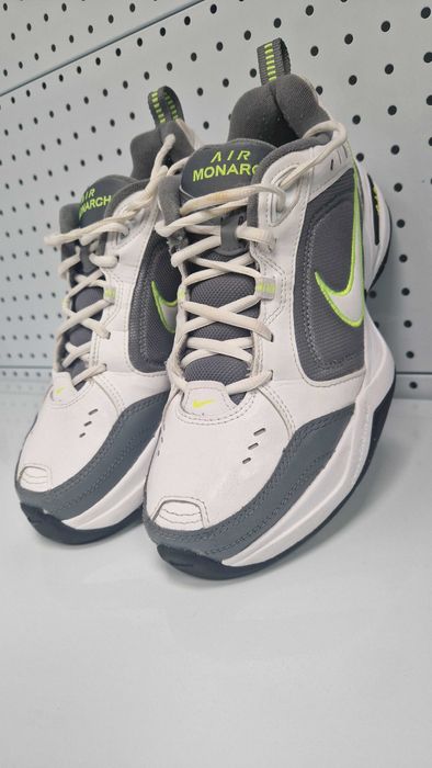 Оригинални мъжки маратонки- Nike Monarch IV