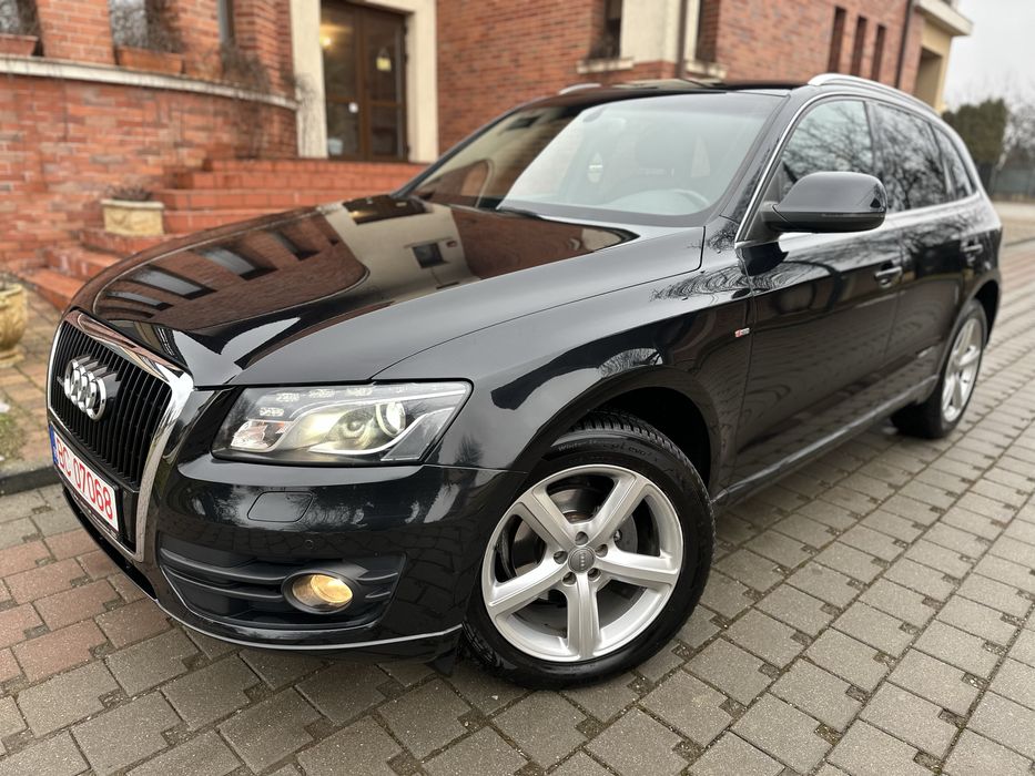 Audi Q5 S-line Quattro,2.0TDI 170cp,Manual,BI-xenon,Navi,Piele