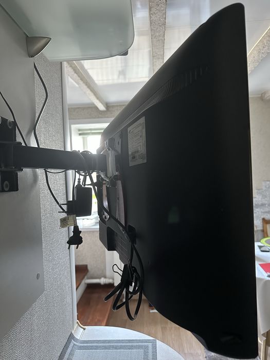 Телевизор  samsung