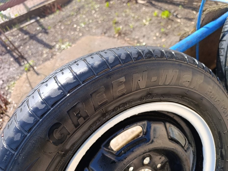 Продам резину r13