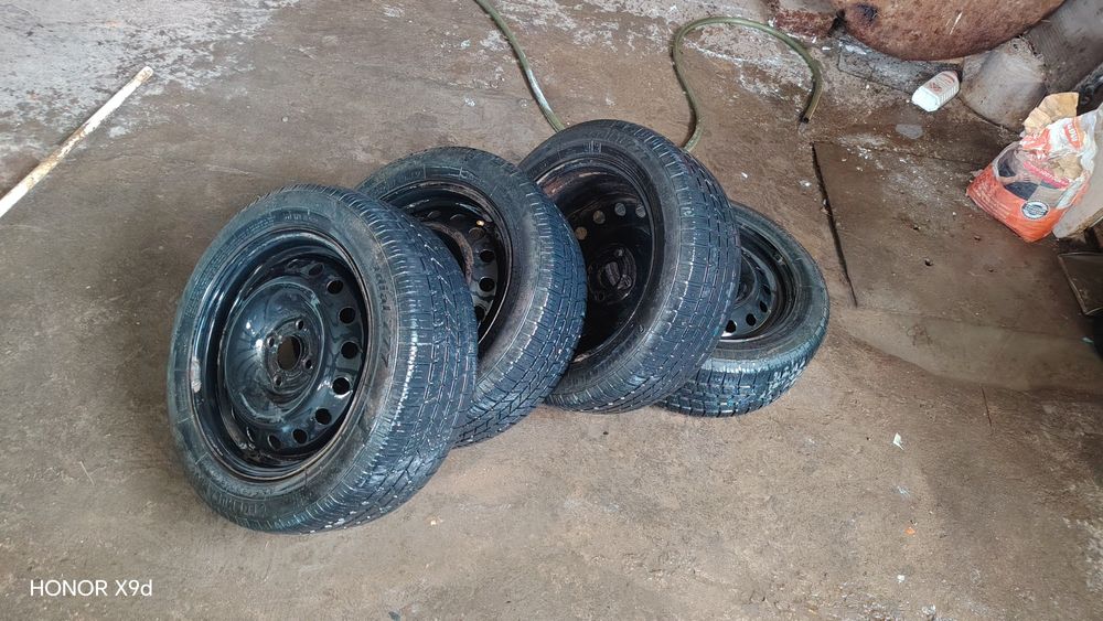 Продаю балоны размер 15