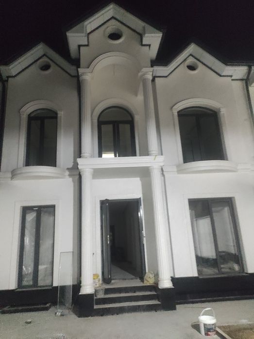 Uchastka 3 sotix remonti bilan