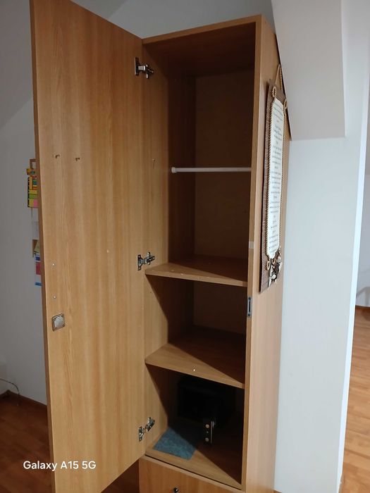 Mobilier magazin, tejghea, rafturi rezistente depozit, scaune, birouri