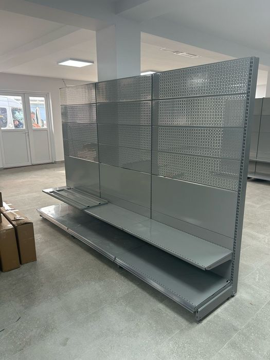 Rafturi pentru Spatii Comerciale