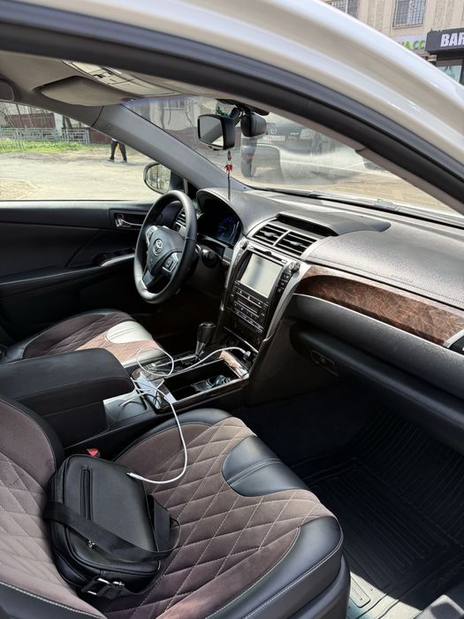 Toyota camry 55 2015