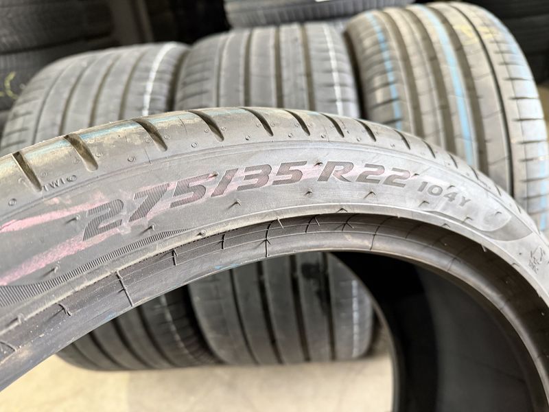 275/35/22 315/30/22 Pirelli 4piese