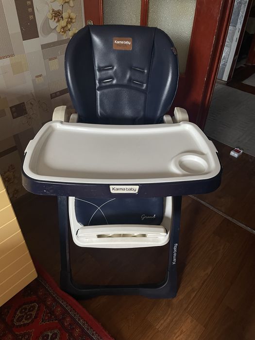 Детский стульчик для кормления