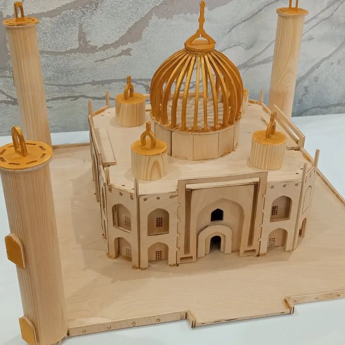 Фрезерный станок с Чпу