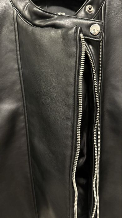 Косуха Куртка mango кожаная