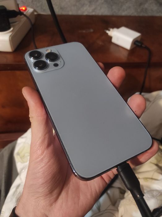 Iphone 13 Pro Max в идеальном состоянии