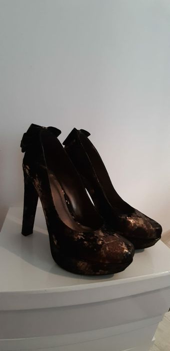 Pantofi piele funda 37