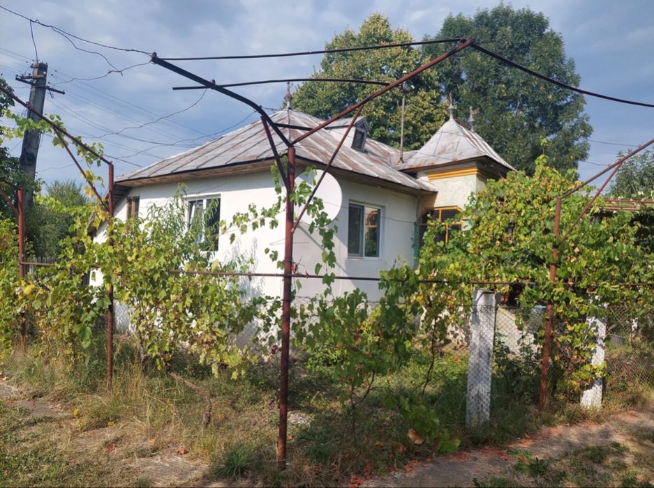 Casa si teren intravilan si extravilan