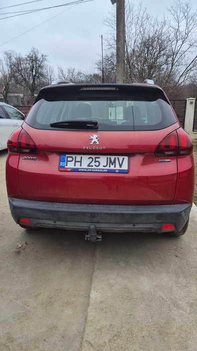 Vând Peugeot 2008