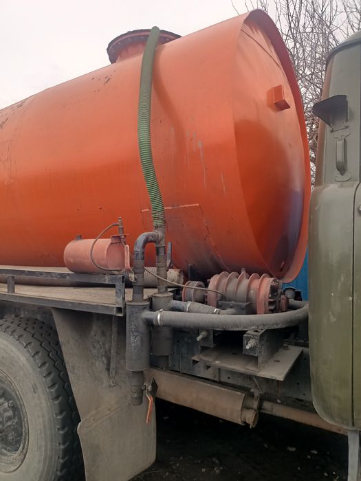 асенизатор на 10 тон