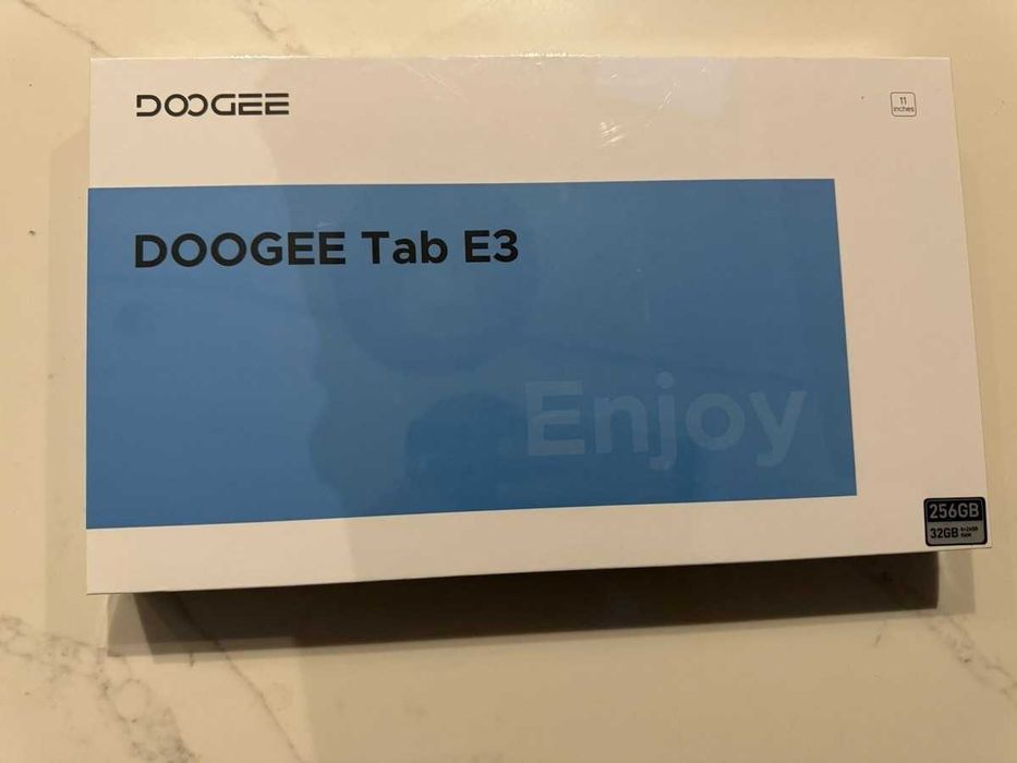 Doogee Tab E3 32GB RAM 256GB ROM 11' екран Таблет