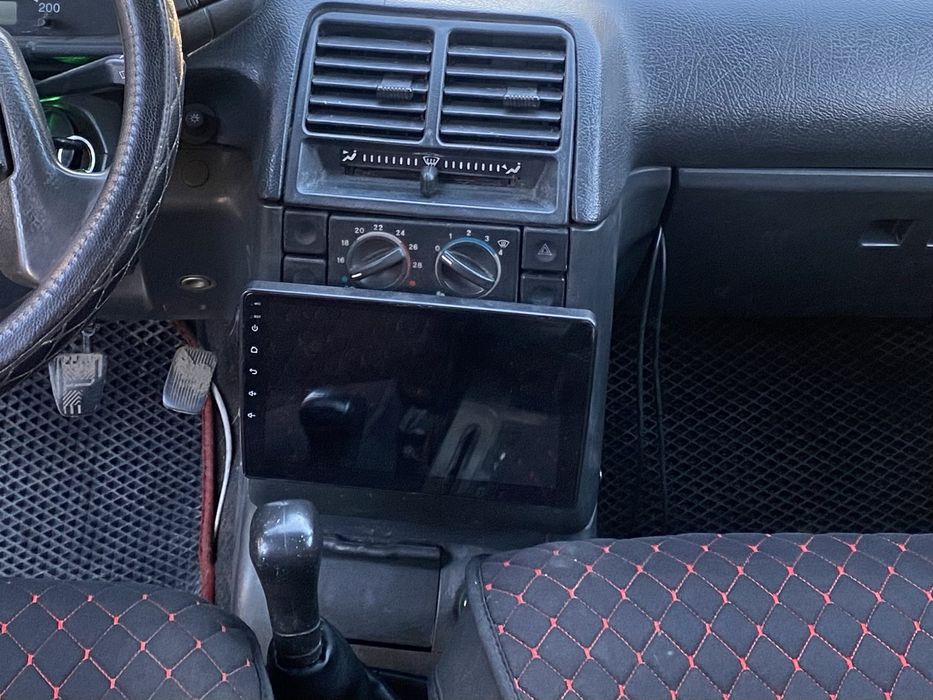 Продам андройд магнитолу