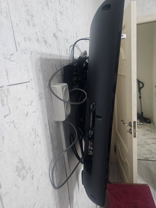 Продам Телевизор LG