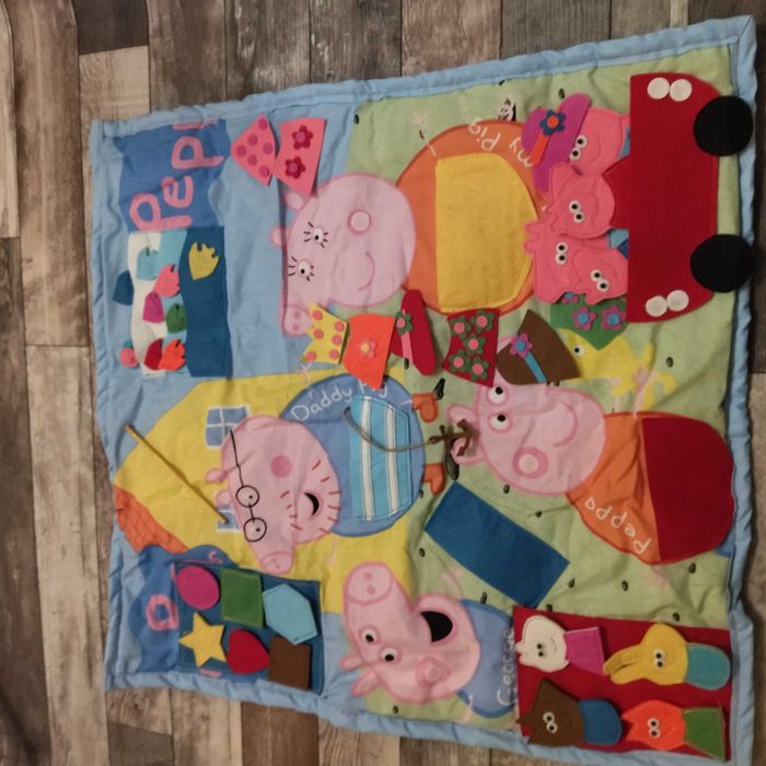 Водна игра бебе ,тиха книжка килимче