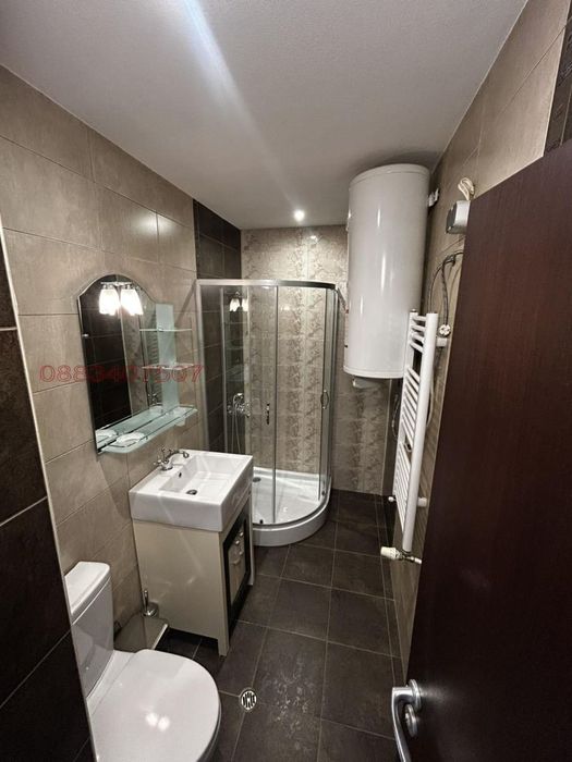 Дава се под наем Четиристаен апартамент в София, Иван Вазов - 136 кв.м за 1396.38 € - Снимка #11