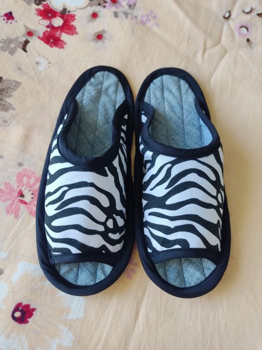 Домашние тапочки матерчатые