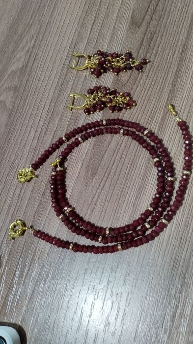 Продаю комплект из корундов