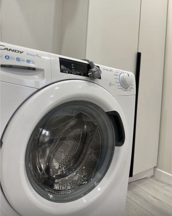 Продам стиральную машину