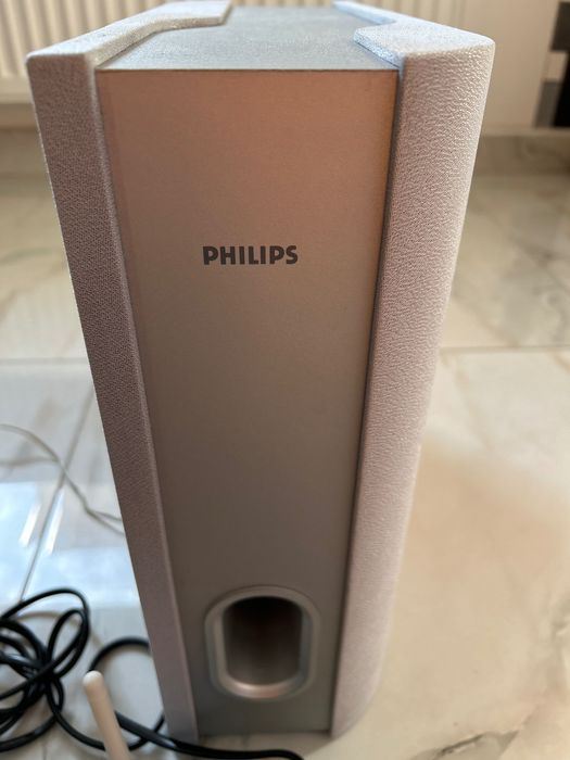 Vând sistem 5.1 de la Philips. Model HTS 5000W.