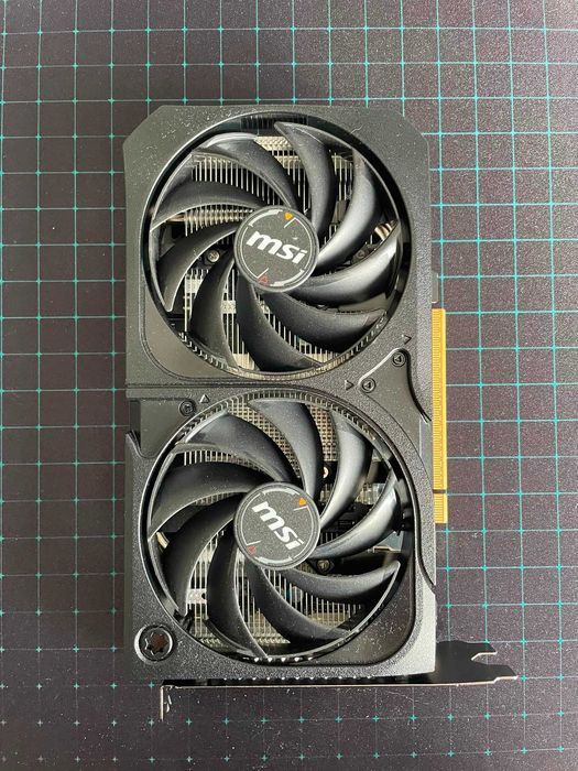Placa video RTX 5050 8GB Noua